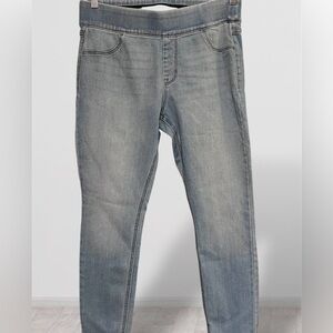 OLD NAVY Mid-Rise Jeggings Adjustable Waist Size 12P NWOT Light Wash Stretch